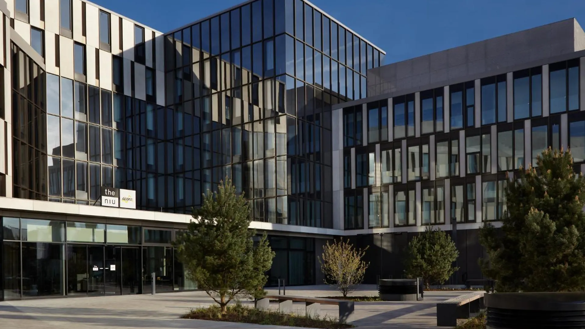 Hotel Acora Dusseldorf Airport