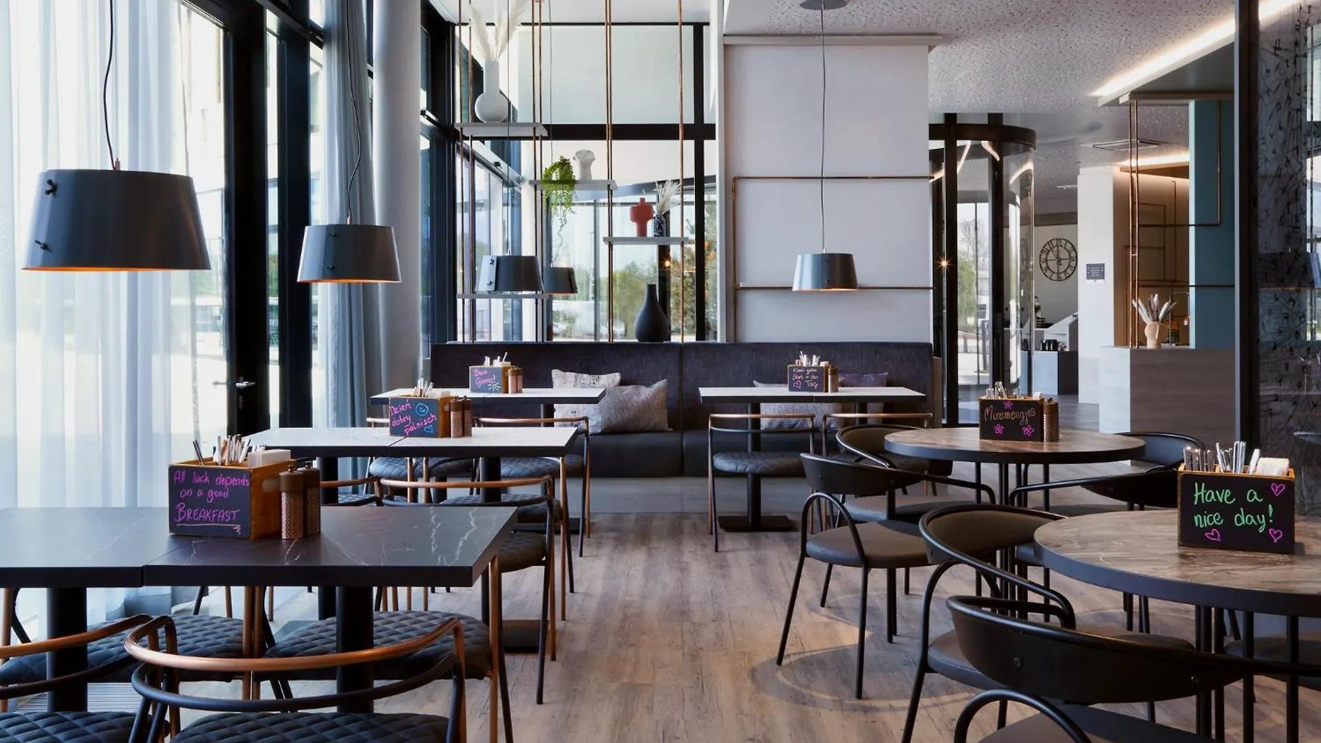 Hotel Acora Dusseldorf Airport